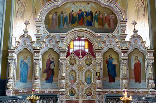 Церковь Рождества Христова - Центральный иконостас
