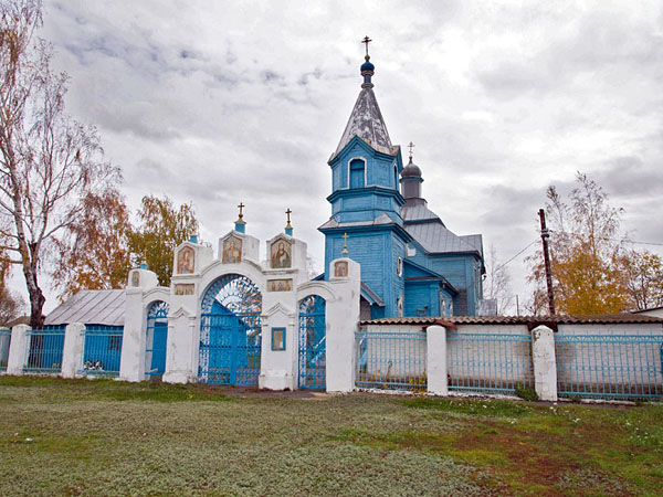 Церковь Михаила Архангела в селе Малые Ясырки